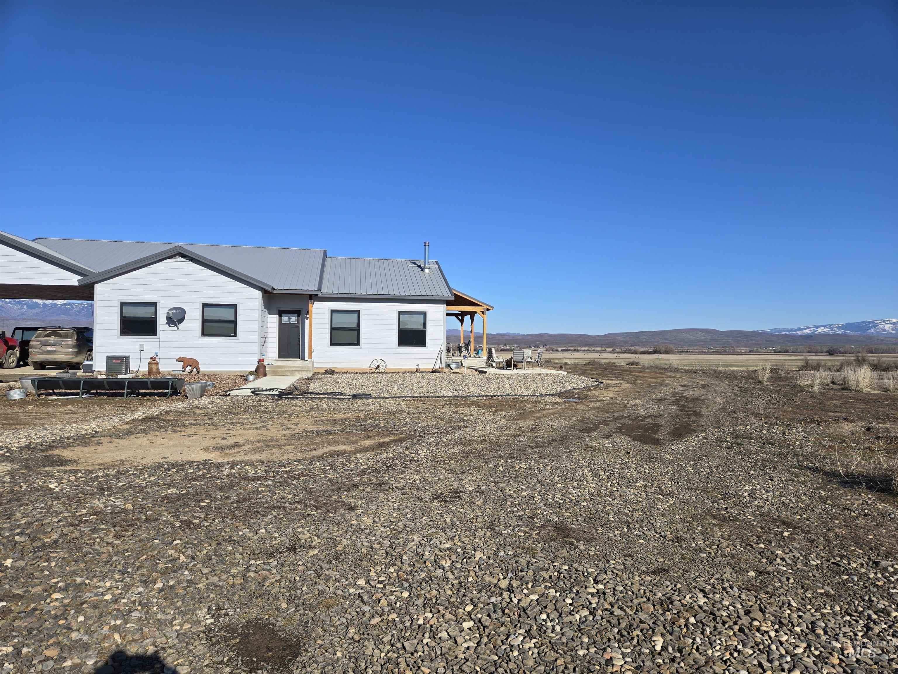 3209 Schwenkfelder Rd, Cambridge, Idaho 83610, 2 Bedrooms, 2 Bathrooms, Residential For Sale, Price $795,000, 98972845
