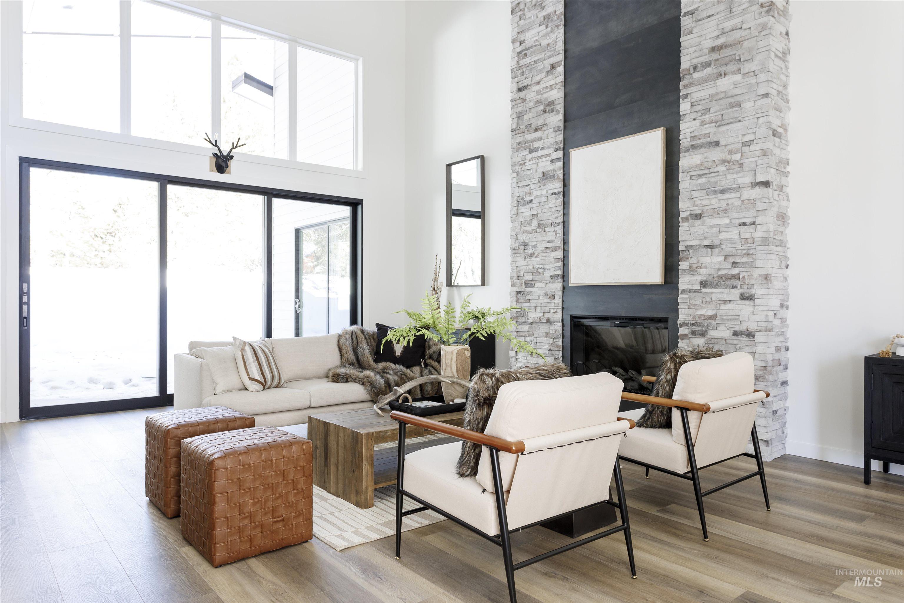 13 Bay View Dr, Donnelly, Idaho 83615, 4 Bedrooms, 3 Bathrooms, Residential For Sale, Price $1,599,999,MLS 98972847