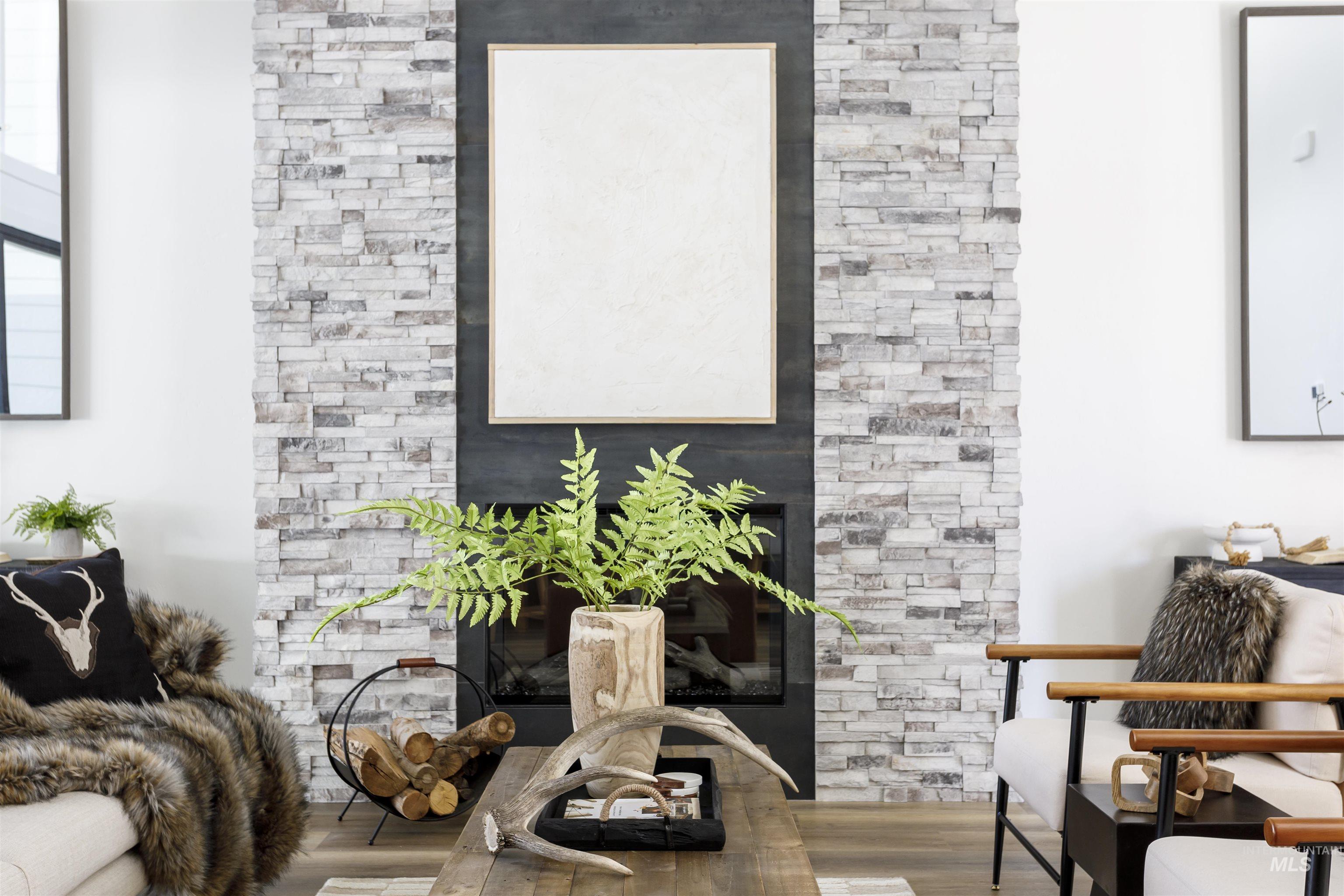 13 Bay View Dr, Donnelly, Idaho 83615, 4 Bedrooms, 3 Bathrooms, Residential For Sale, Price $1,599,999,MLS 98972847