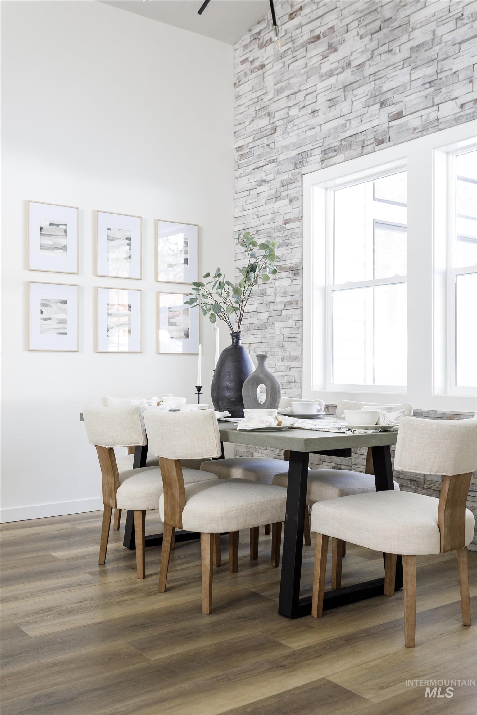 13 Bay View Dr, Donnelly, Idaho 83615, 4 Bedrooms, 3 Bathrooms, Residential For Sale, Price $1,599,999,MLS 98972847