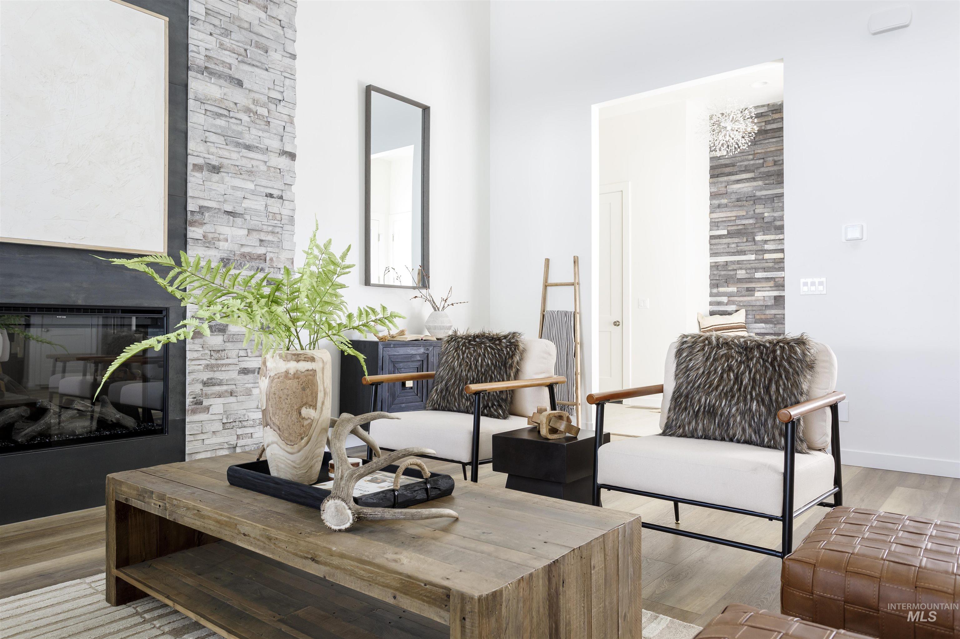 13 Bay View Dr, Donnelly, Idaho 83615, 4 Bedrooms, 3 Bathrooms, Residential For Sale, Price $1,599,999,MLS 98972847