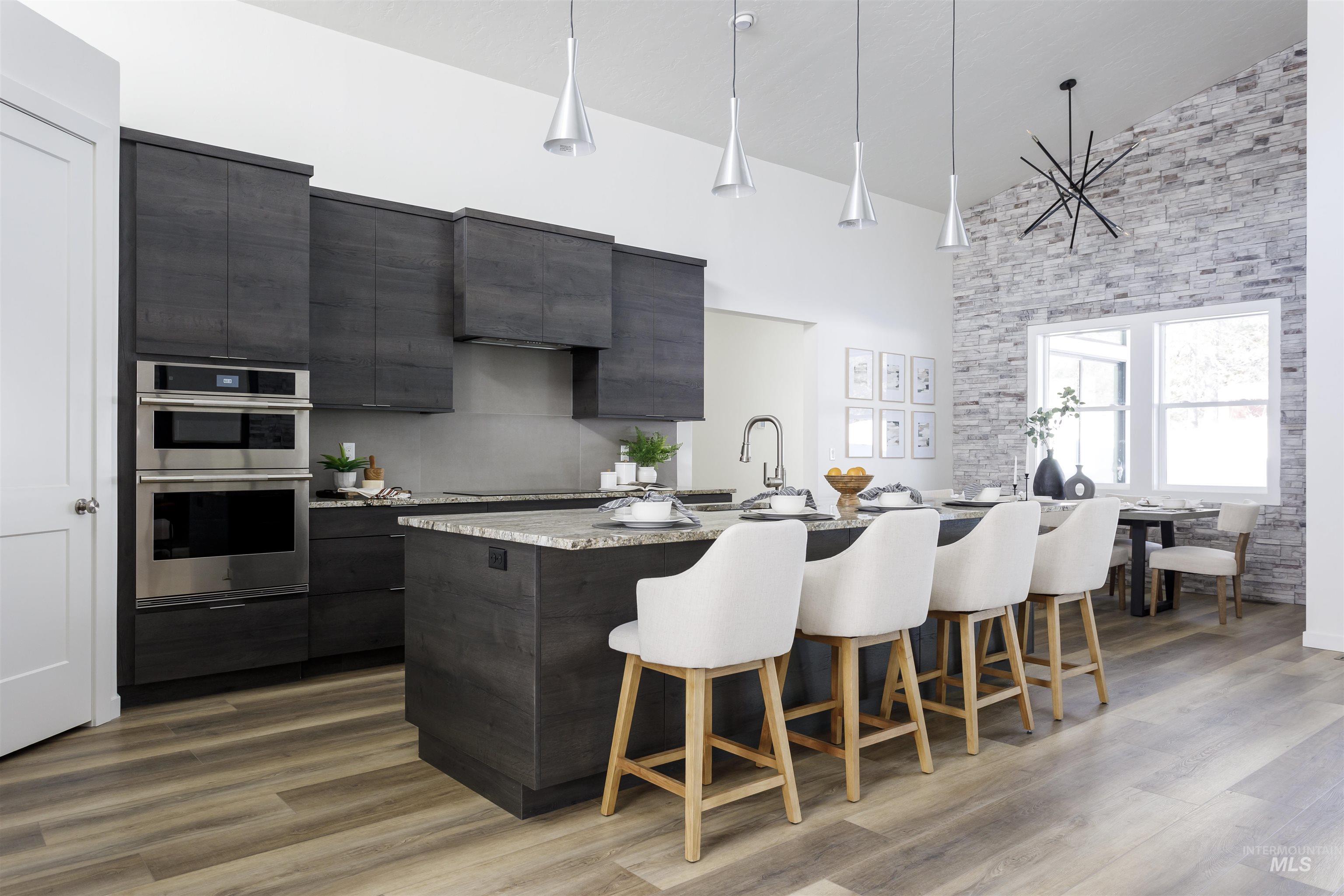 13 Bay View Dr, Donnelly, Idaho 83615, 4 Bedrooms, 3 Bathrooms, Residential For Sale, Price $1,599,999,MLS 98972847