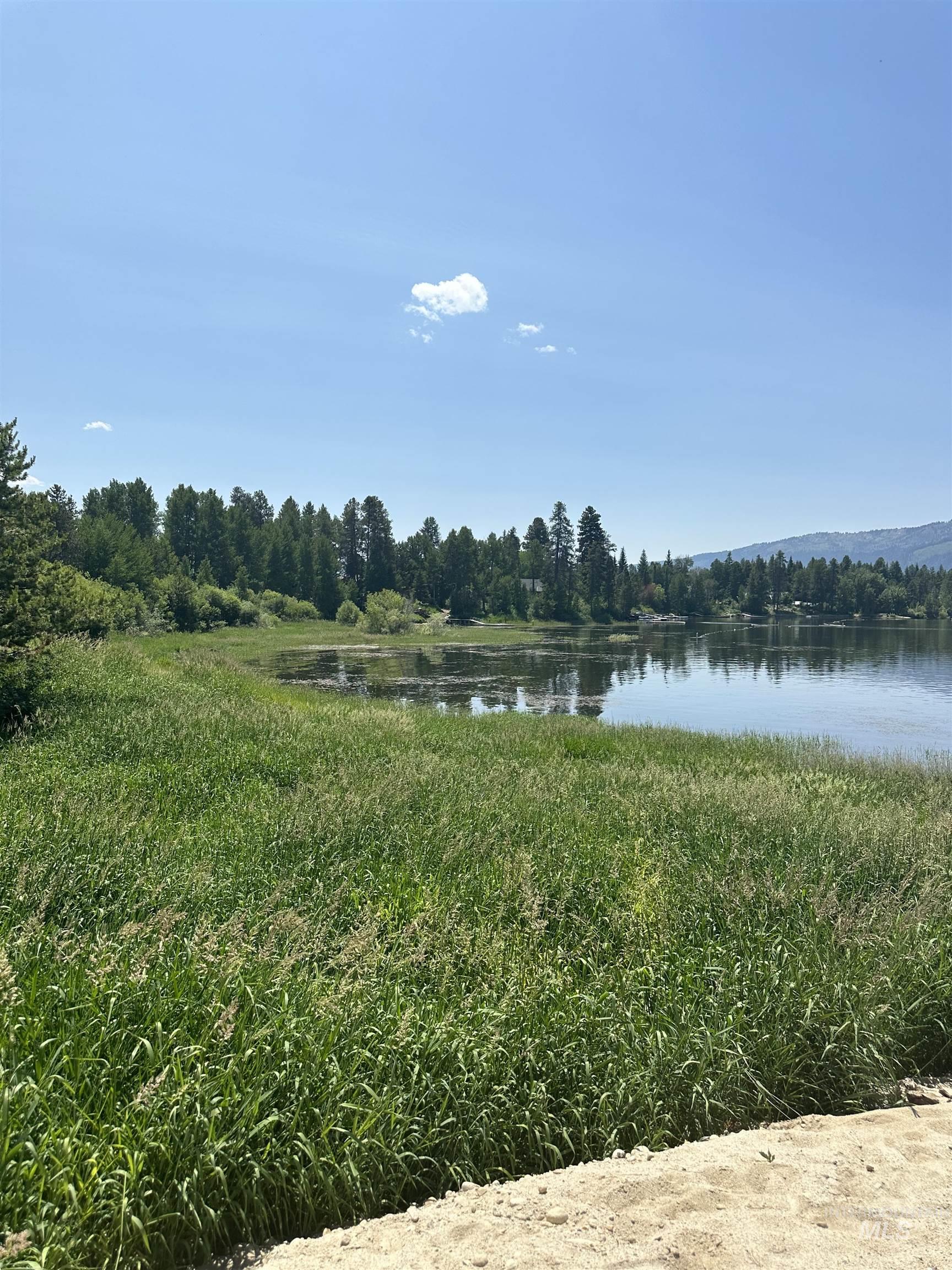 13 Bay View Dr, Donnelly, Idaho 83615, 4 Bedrooms, 3 Bathrooms, Residential For Sale, Price $1,599,999,MLS 98972847