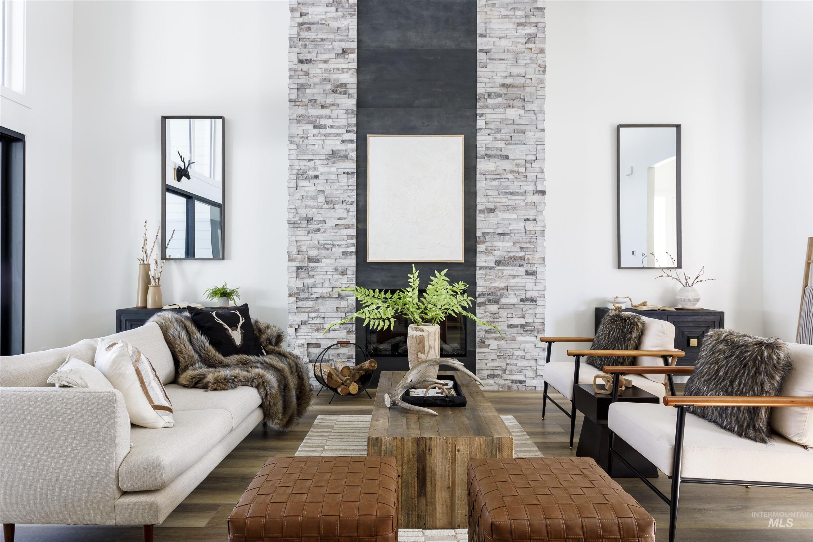 13 Bay View Dr, Donnelly, Idaho 83615, 4 Bedrooms, 3 Bathrooms, Residential For Sale, Price $1,599,999,MLS 98972847