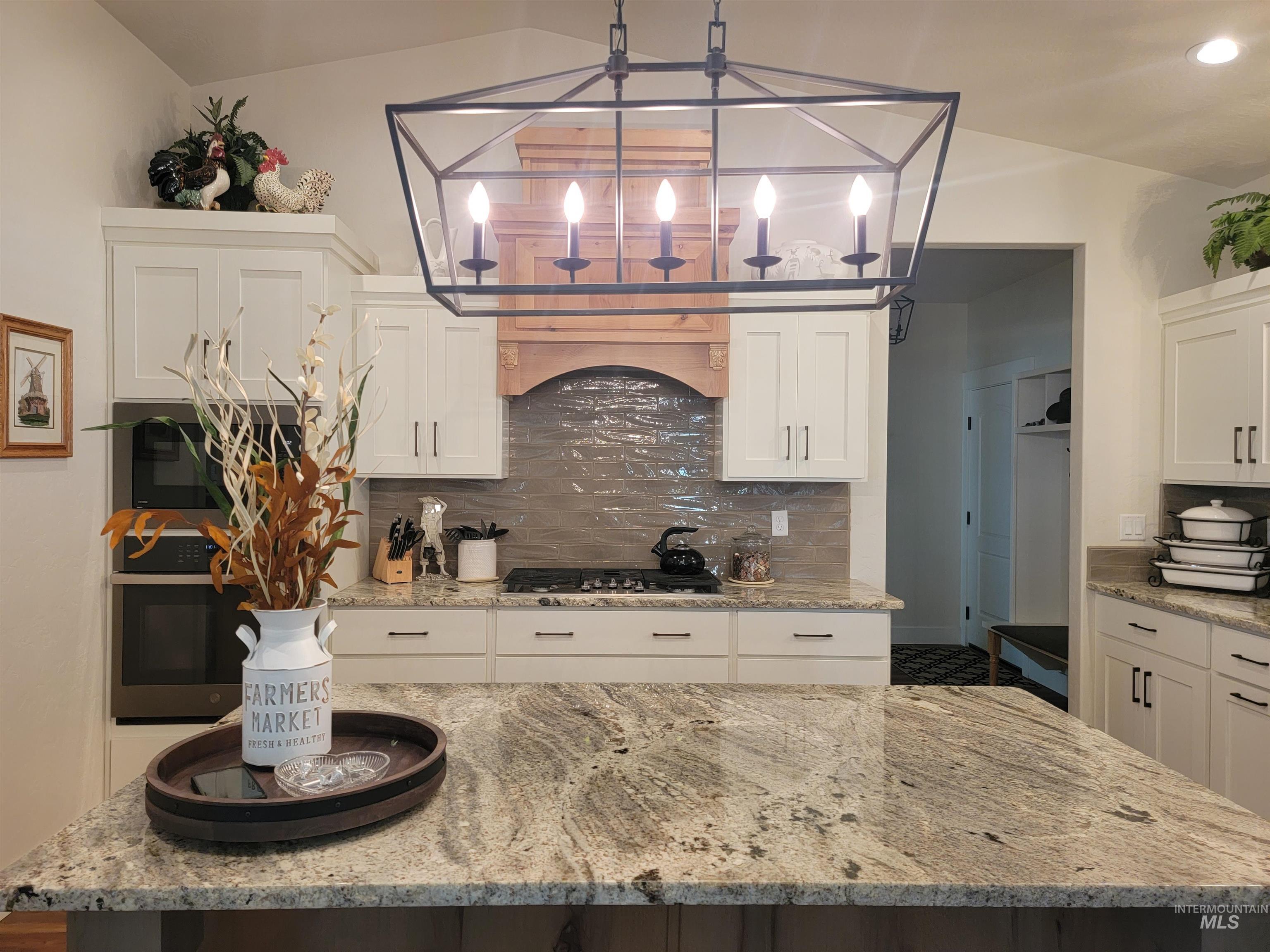 4505 NW Purple Sage Circle, Mountain Home, Idaho 83647, 3 Bedrooms, 2.5 Bathrooms, Residential For Sale, Price $839,000,MLS 98972853