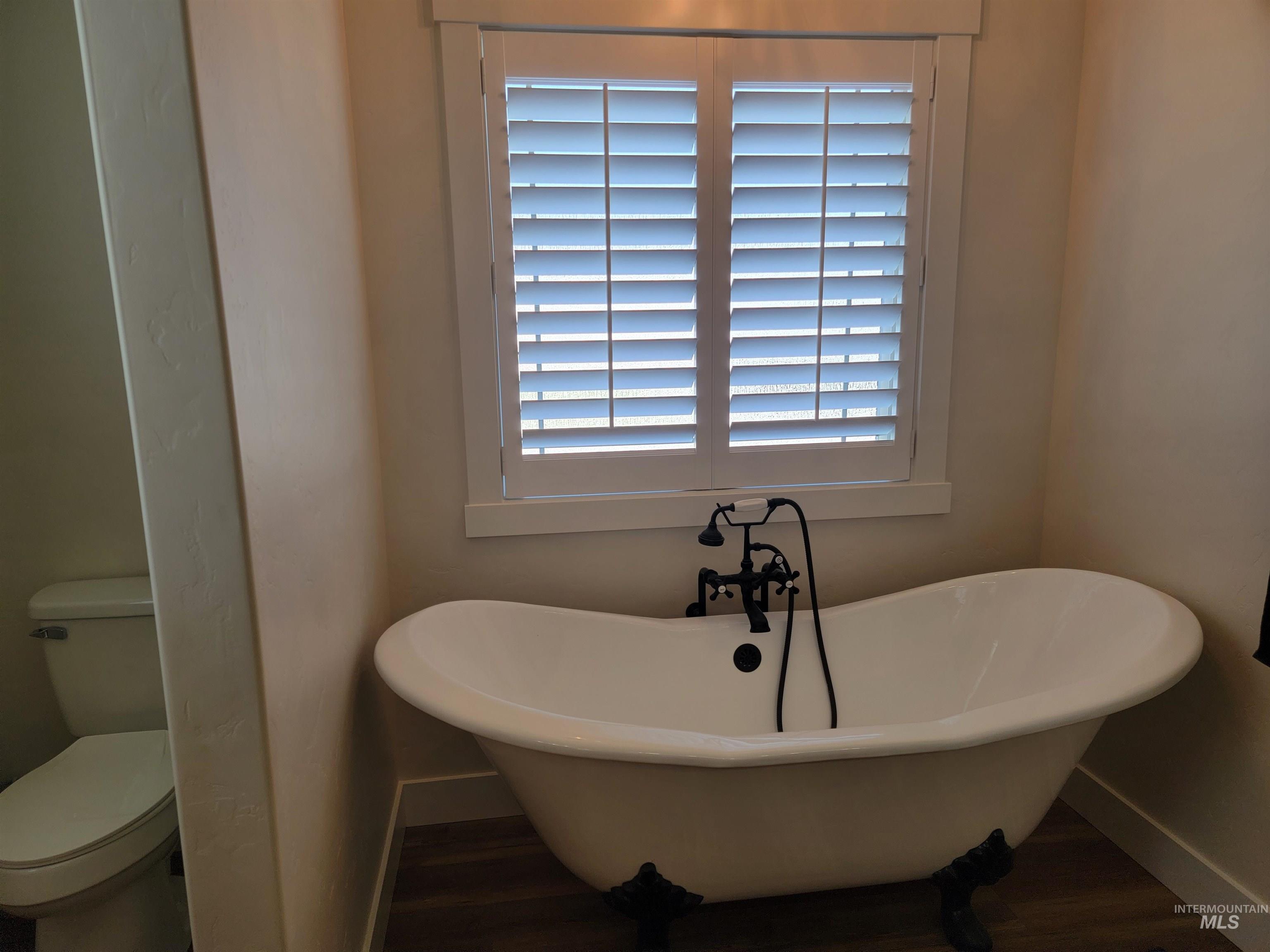 4505 NW Purple Sage Circle, Mountain Home, Idaho 83647, 3 Bedrooms, 2.5 Bathrooms, Residential For Sale, Price $839,000,MLS 98972853