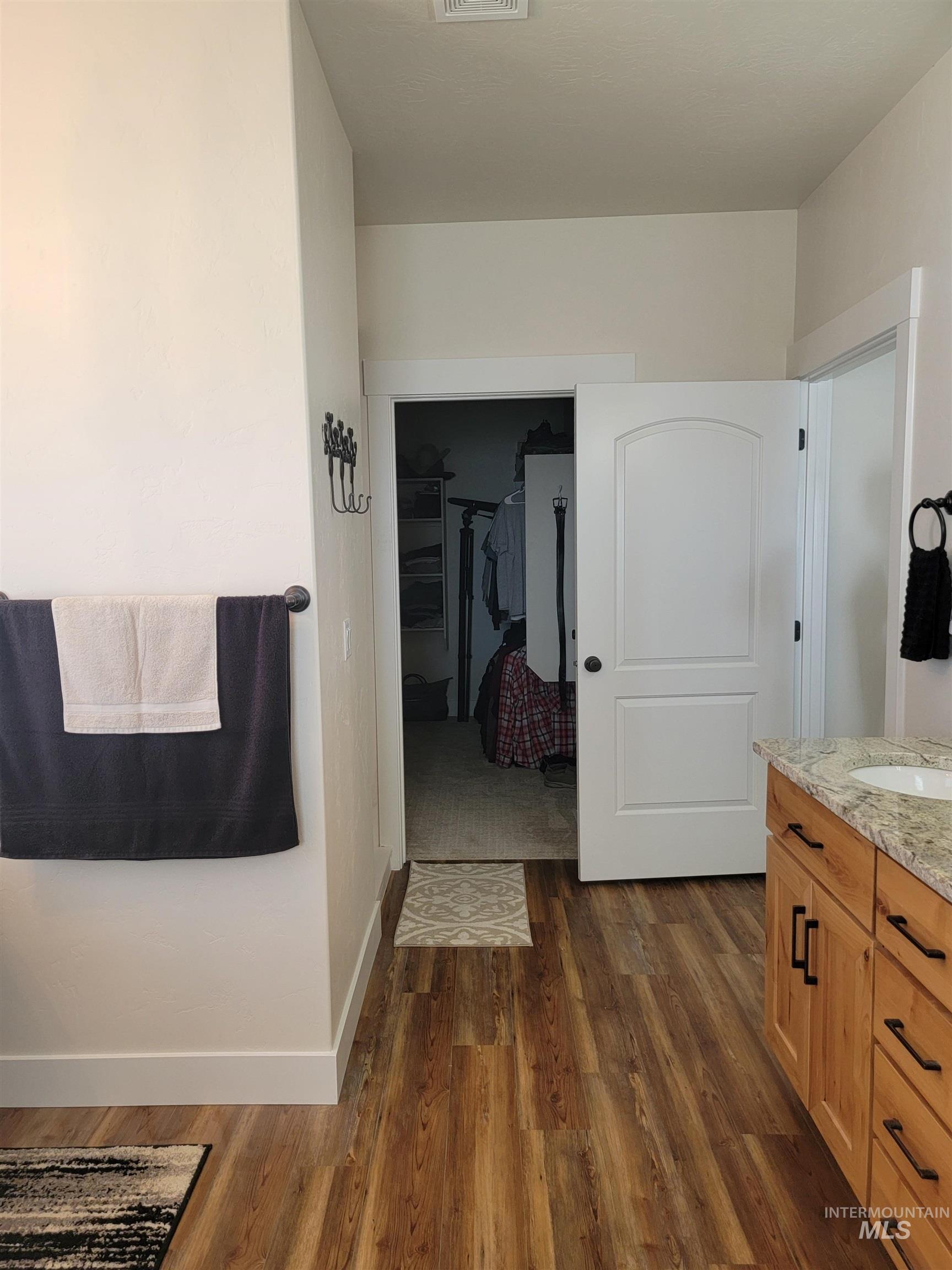 4505 NW Purple Sage Circle, Mountain Home, Idaho 83647, 3 Bedrooms, 2.5 Bathrooms, Residential For Sale, Price $839,000,MLS 98972853