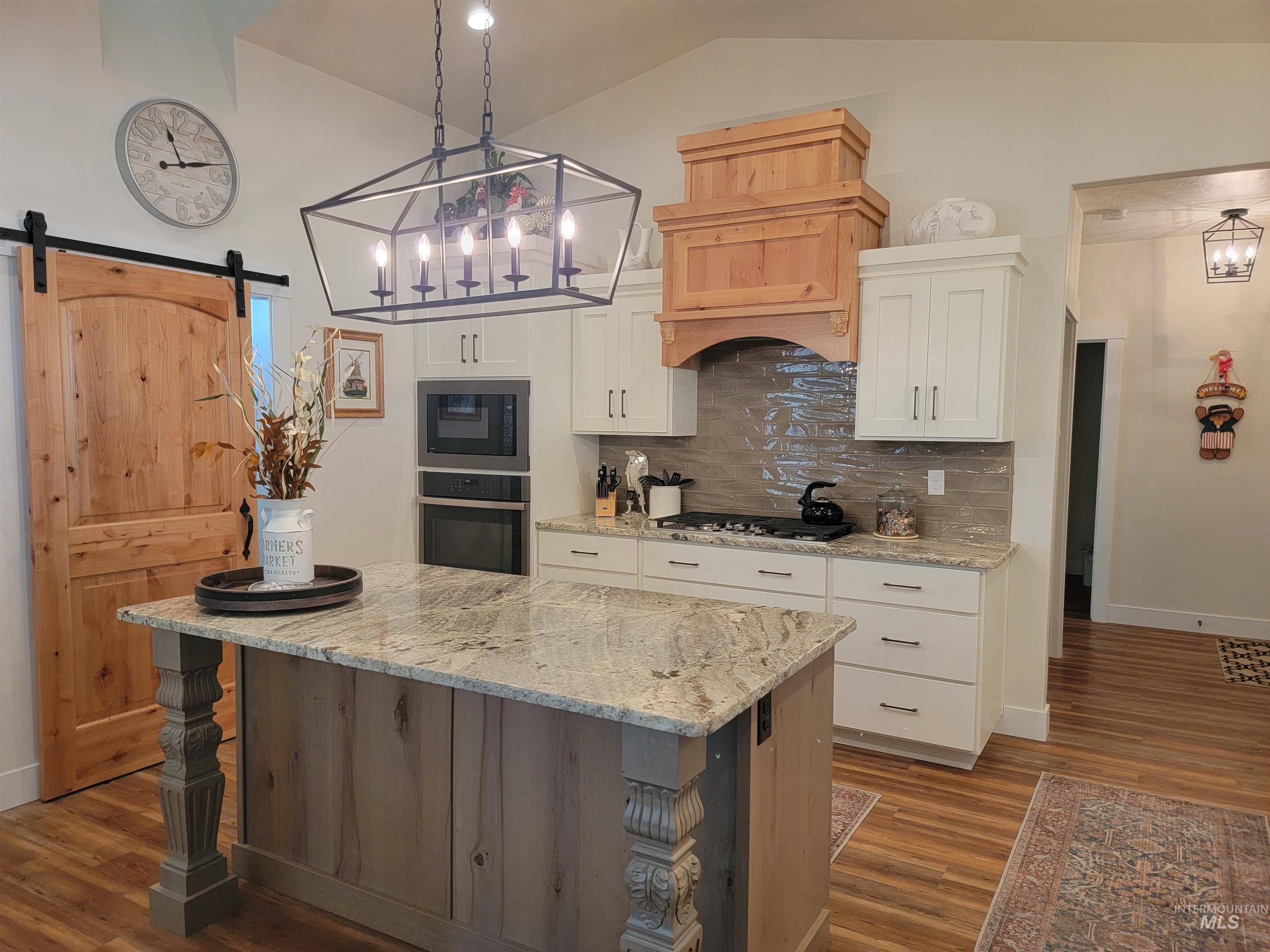 4505 NW Purple Sage Circle, Mountain Home, Idaho 83647, 3 Bedrooms, 2.5 Bathrooms, Residential For Sale, Price $839,000,MLS 98972853