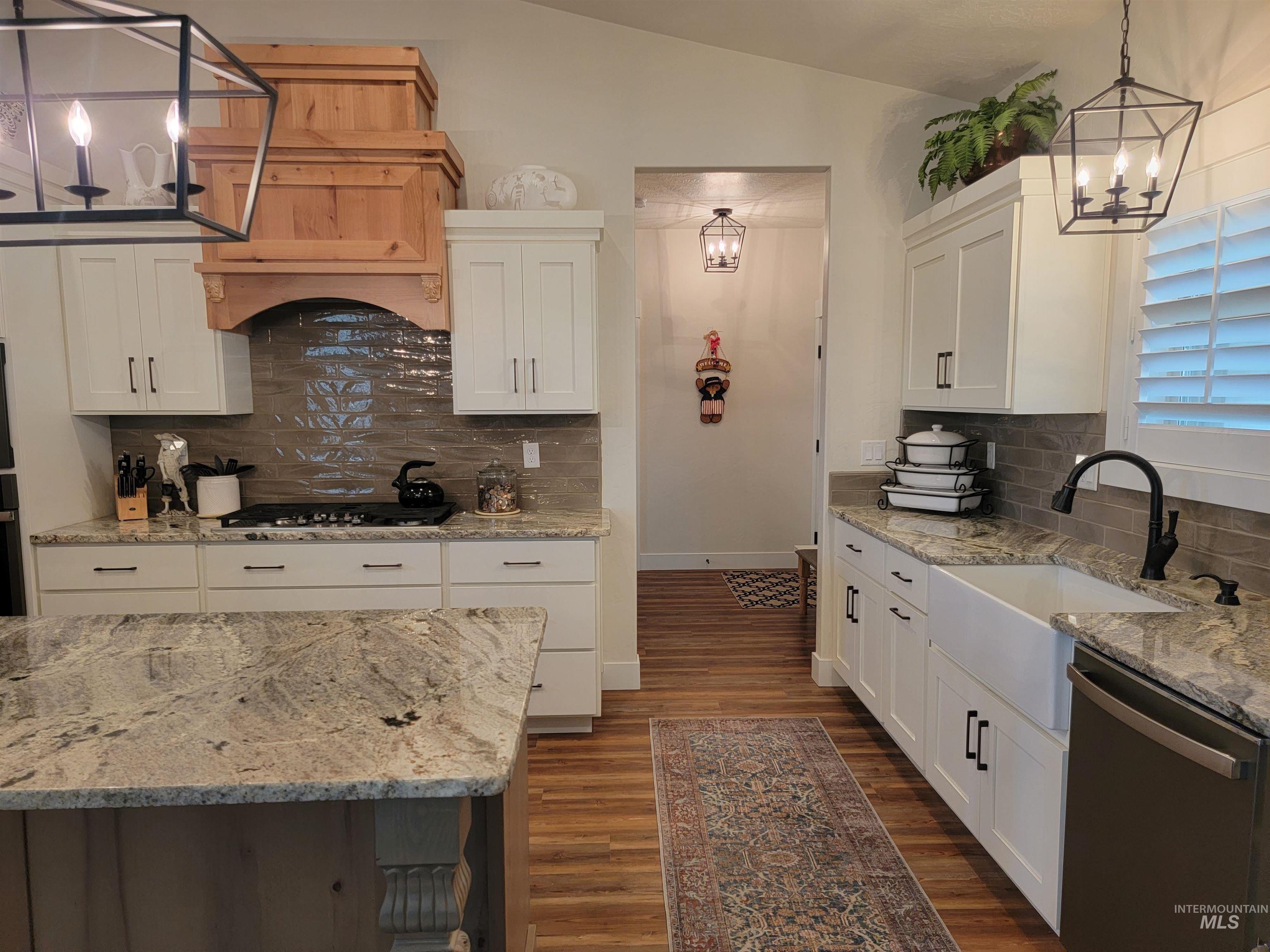 4505 NW Purple Sage Circle, Mountain Home, Idaho 83647, 3 Bedrooms, 2.5 Bathrooms, Residential For Sale, Price $839,000,MLS 98972853