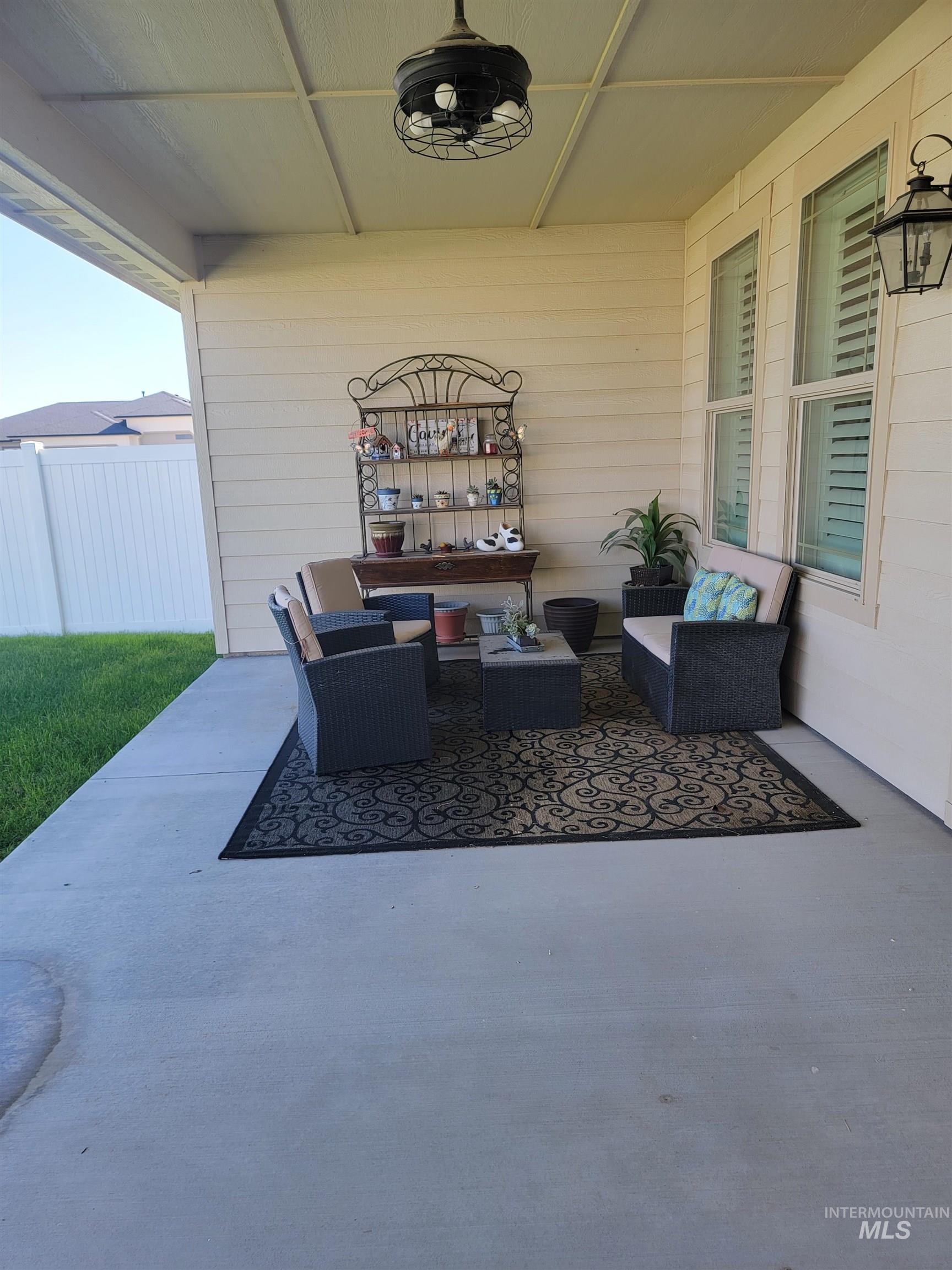 4505 NW Purple Sage Circle, Mountain Home, Idaho 83647, 3 Bedrooms, 2.5 Bathrooms, Residential For Sale, Price $839,000,MLS 98972853