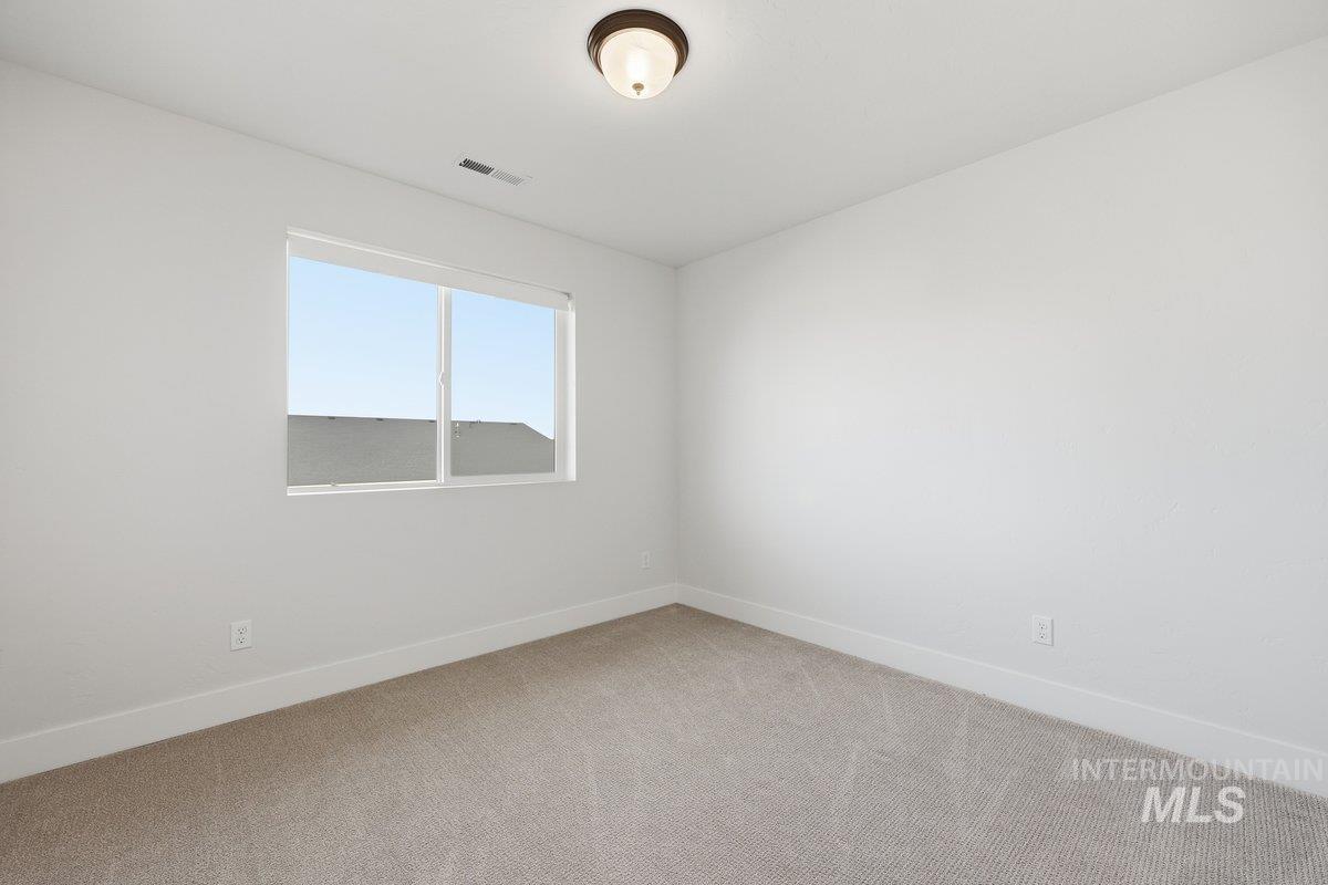 5332 W Daphne Drive, Meridian, Idaho 83646, 5 Bedrooms, 4 Bathrooms, Residential For Sale, Price $724,900,MLS 98972854