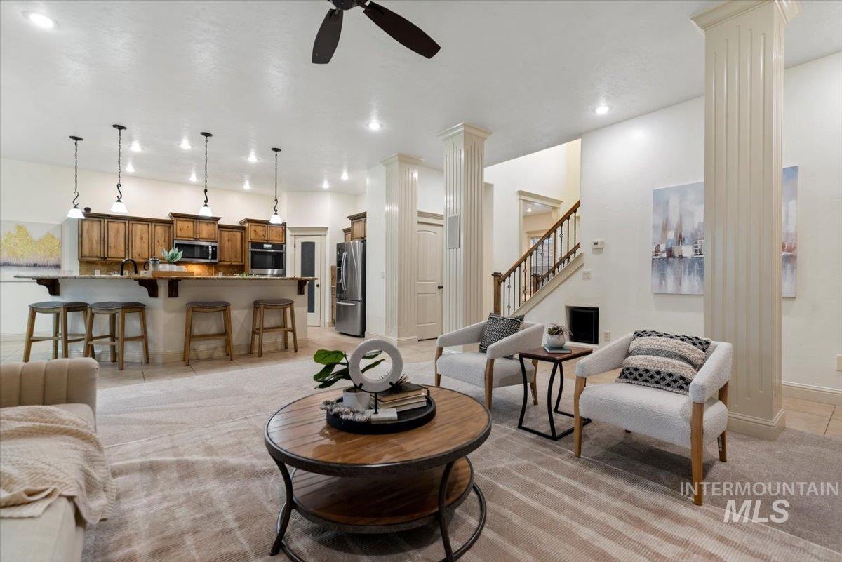 2060 E Lobelia St, Meridian, Idaho 83646-7777, 5 Bedrooms, 4.5 Bathrooms, Residential For Sale, Price $920,000,MLS 98972855