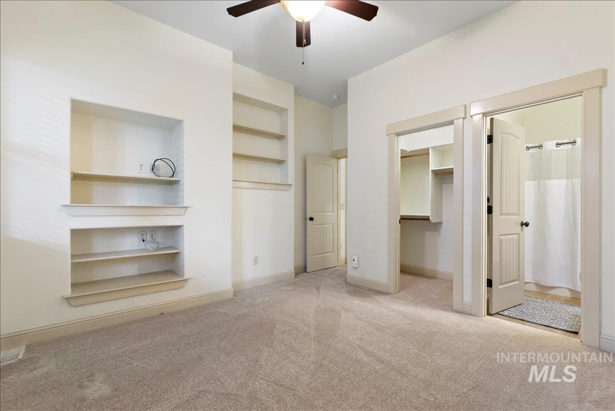 2060 E Lobelia St, Meridian, Idaho 83646-7777, 5 Bedrooms, 4.5 Bathrooms, Residential For Sale, Price $920,000,MLS 98972855