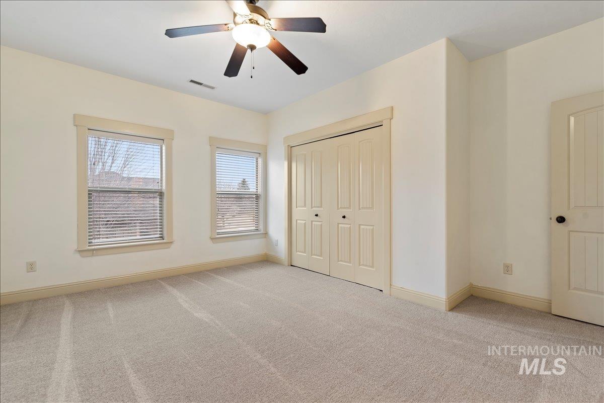 2060 E Lobelia St, Meridian, Idaho 83646-7777, 5 Bedrooms, 4.5 Bathrooms, Residential For Sale, Price $920,000,MLS 98972855