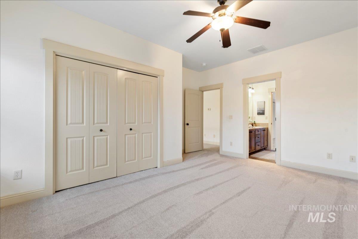 2060 E Lobelia St, Meridian, Idaho 83646-7777, 5 Bedrooms, 4.5 Bathrooms, Residential For Sale, Price $920,000,MLS 98972855