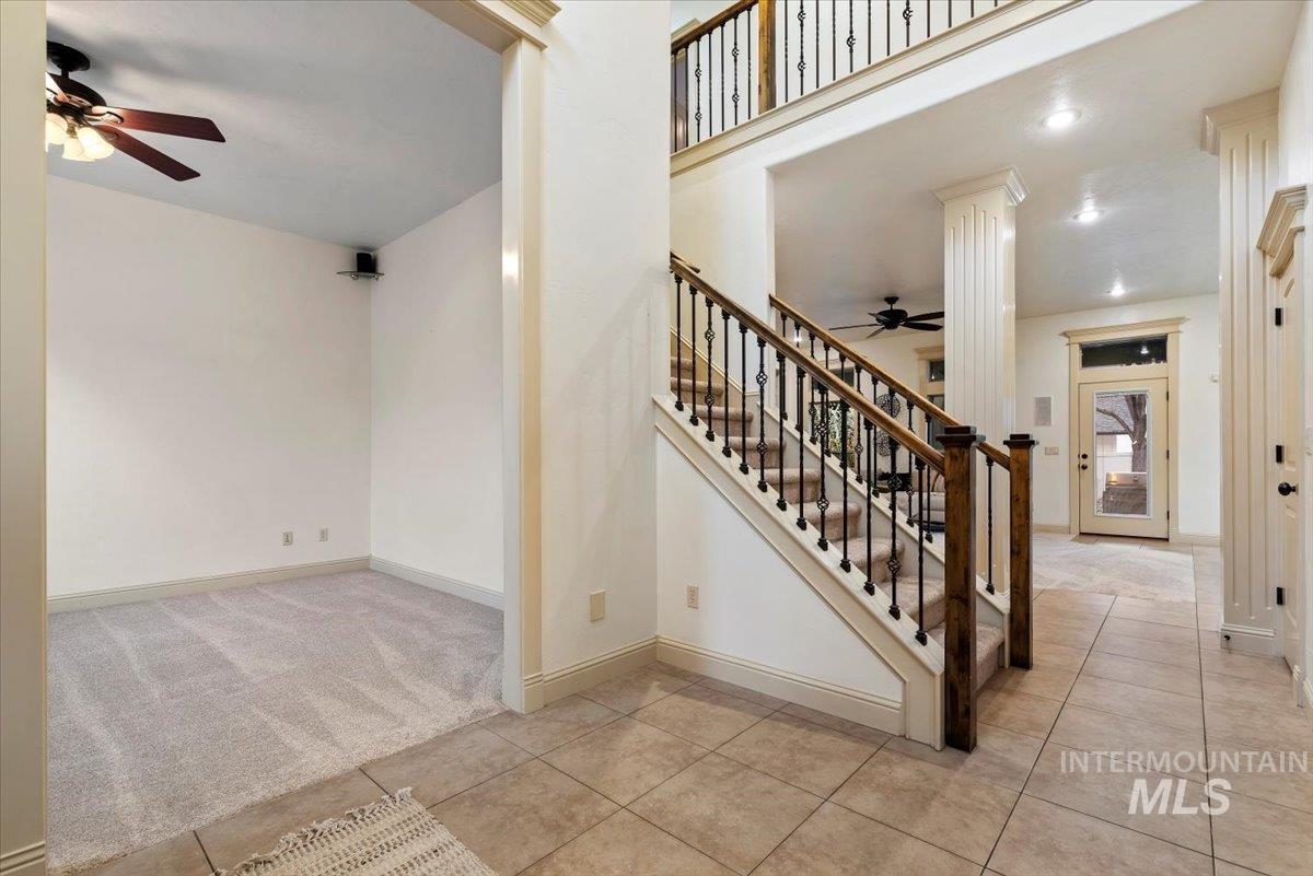 2060 E Lobelia St, Meridian, Idaho 83646-7777, 5 Bedrooms, 4.5 Bathrooms, Residential For Sale, Price $920,000,MLS 98972855