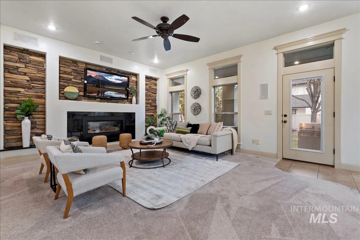 2060 E Lobelia St, Meridian, Idaho 83646-7777, 5 Bedrooms, 4.5 Bathrooms, Residential For Sale, Price $920,000,MLS 98972855