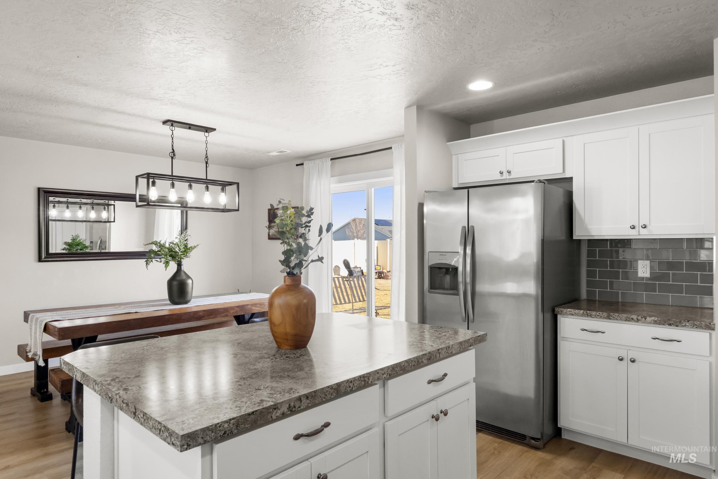 3500 S Cape Coral Ave, Nampa, Idaho 83686, 4 Bedrooms, 2.5 Bathrooms, Residential For Sale, Price $479,975,MLS 98972856