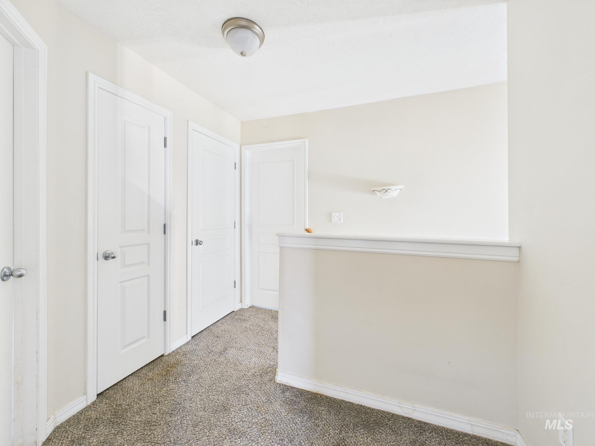 819 Sioux Ave, Emmett, Idaho 83617, 3 Bedrooms, 2.5 Bathrooms, Residential For Sale, Price $355,000,MLS 98972858