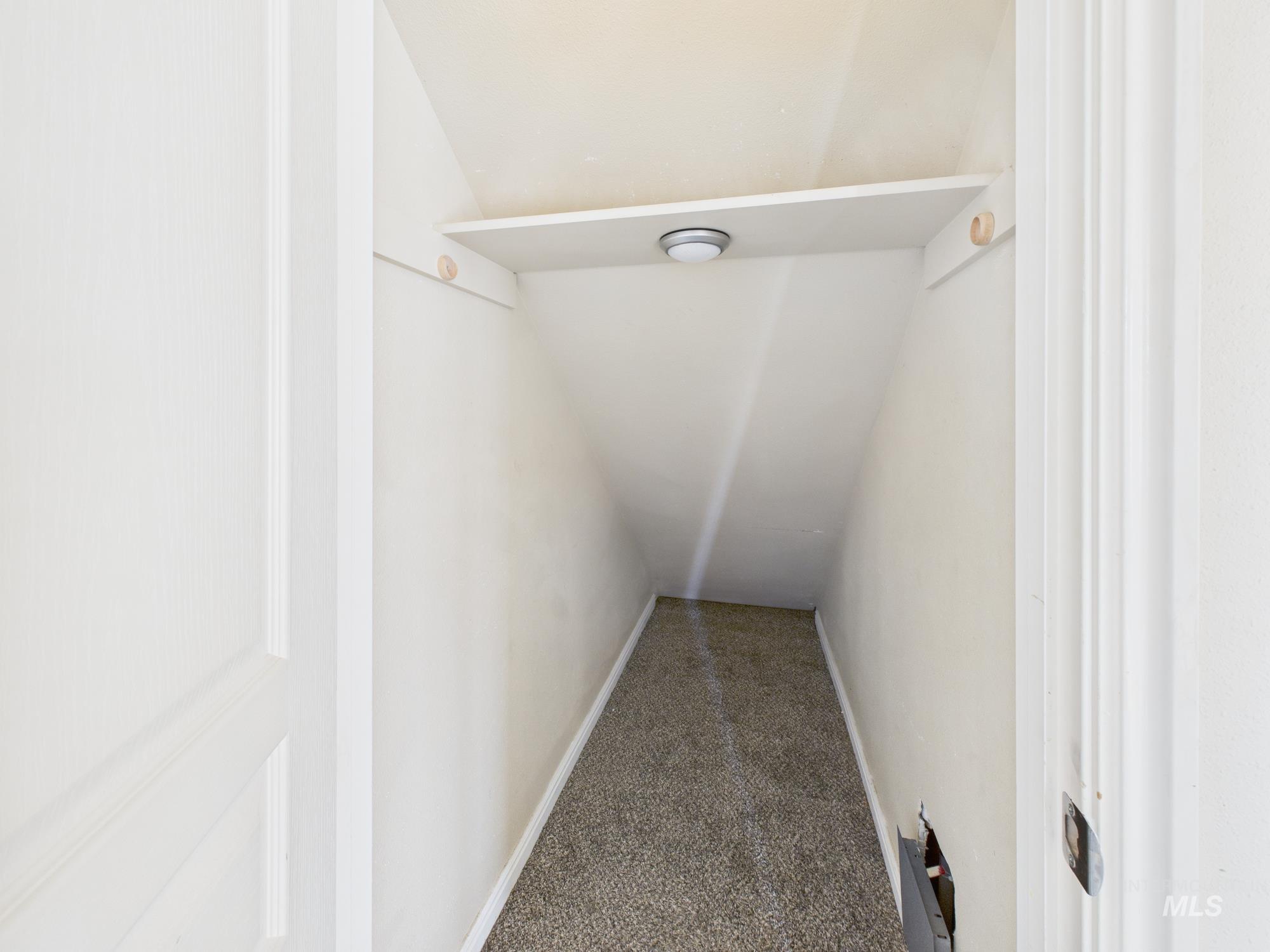 819 Sioux Ave, Emmett, Idaho 83617, 3 Bedrooms, 2.5 Bathrooms, Residential For Sale, Price $355,000,MLS 98972858