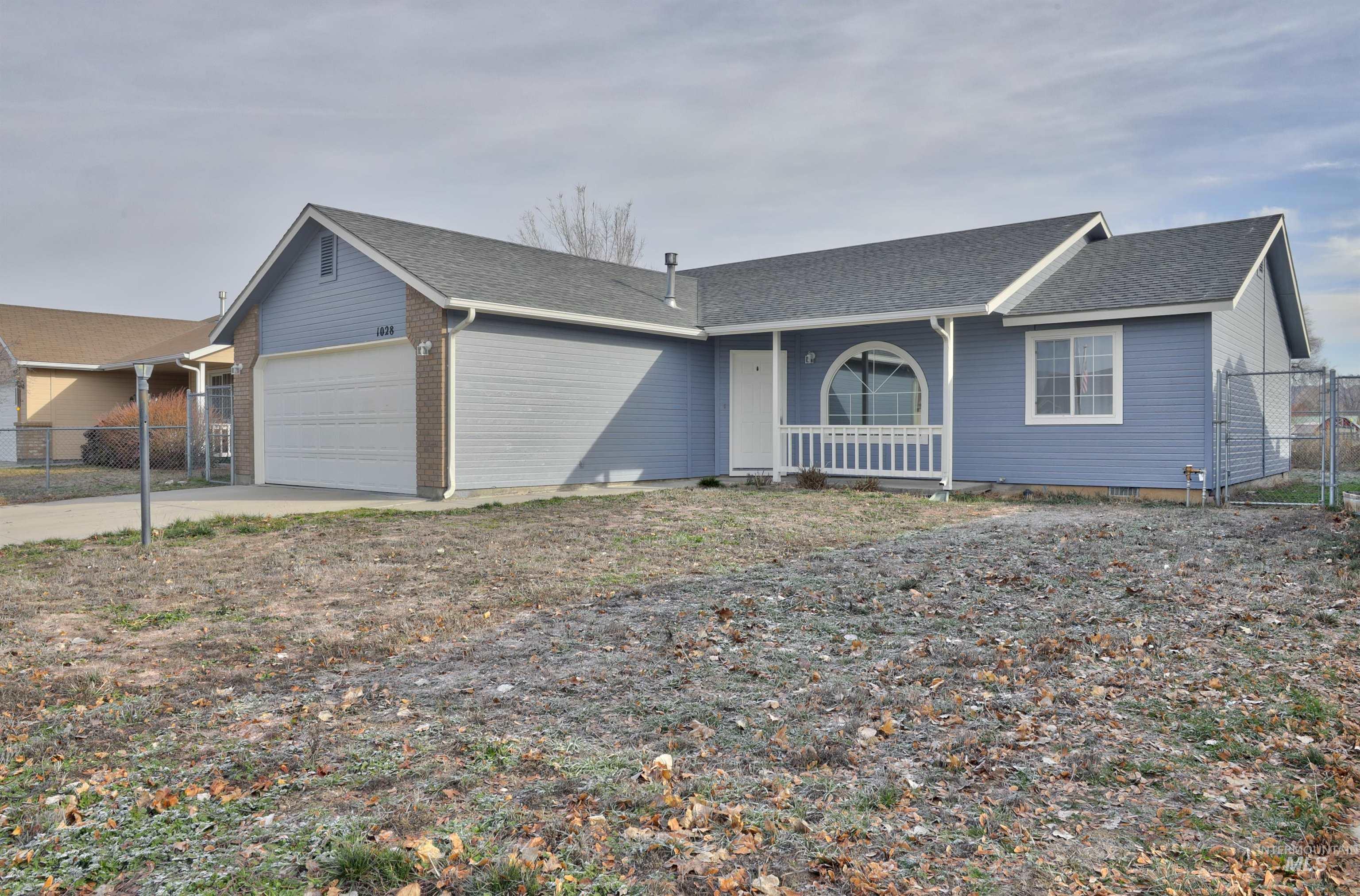 1028 S Pawnee Ave, Emmett, Idaho 83617, 3 Bedrooms, 2 Bathrooms, Residential For Sale, Price $340,000,MLS 98972859