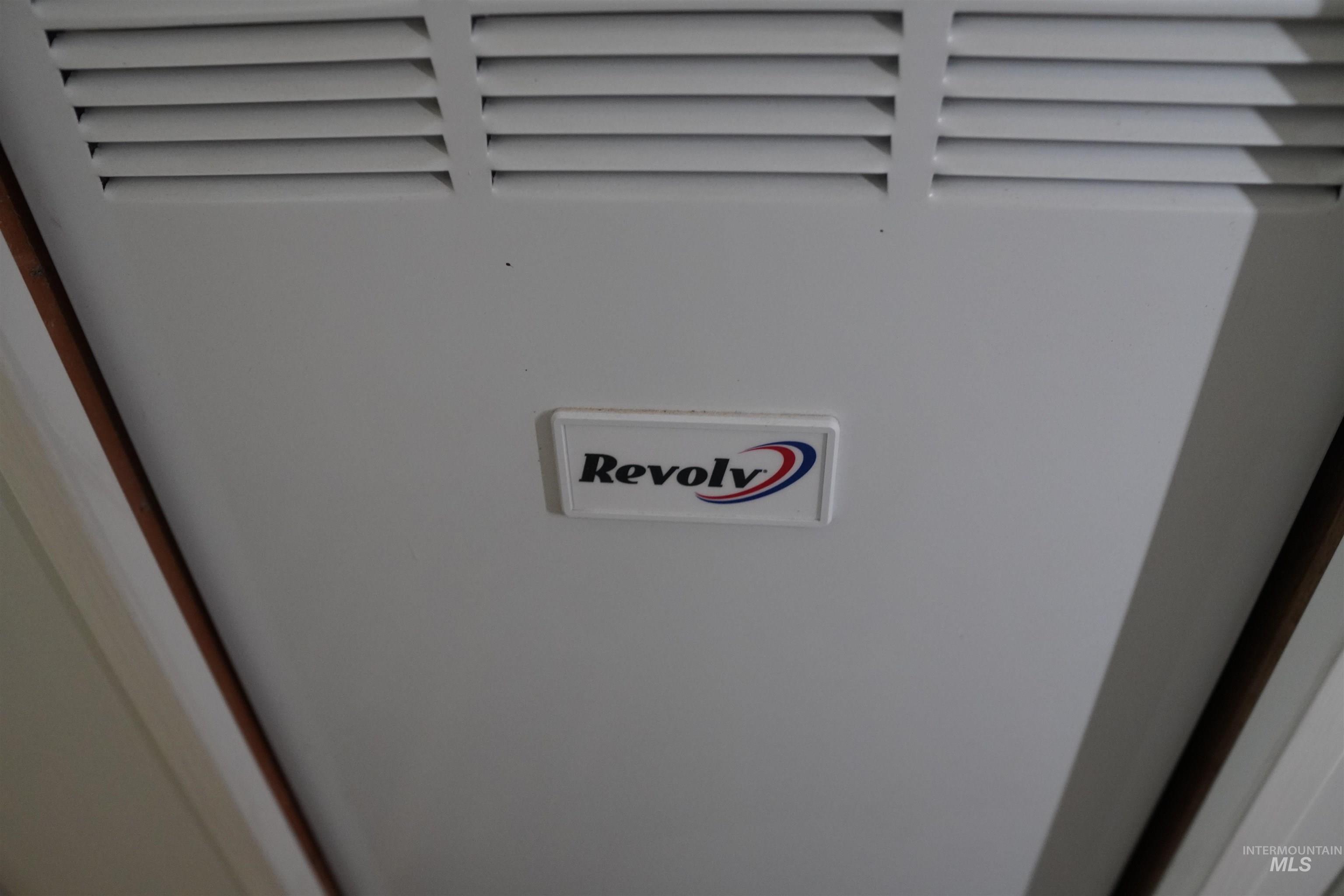 203 Surrey Ln, Ontario, Oregon 97914, 2 Bedrooms, 1 Bathroom, Residential For Sale, Price $49,999,MLS 98972861