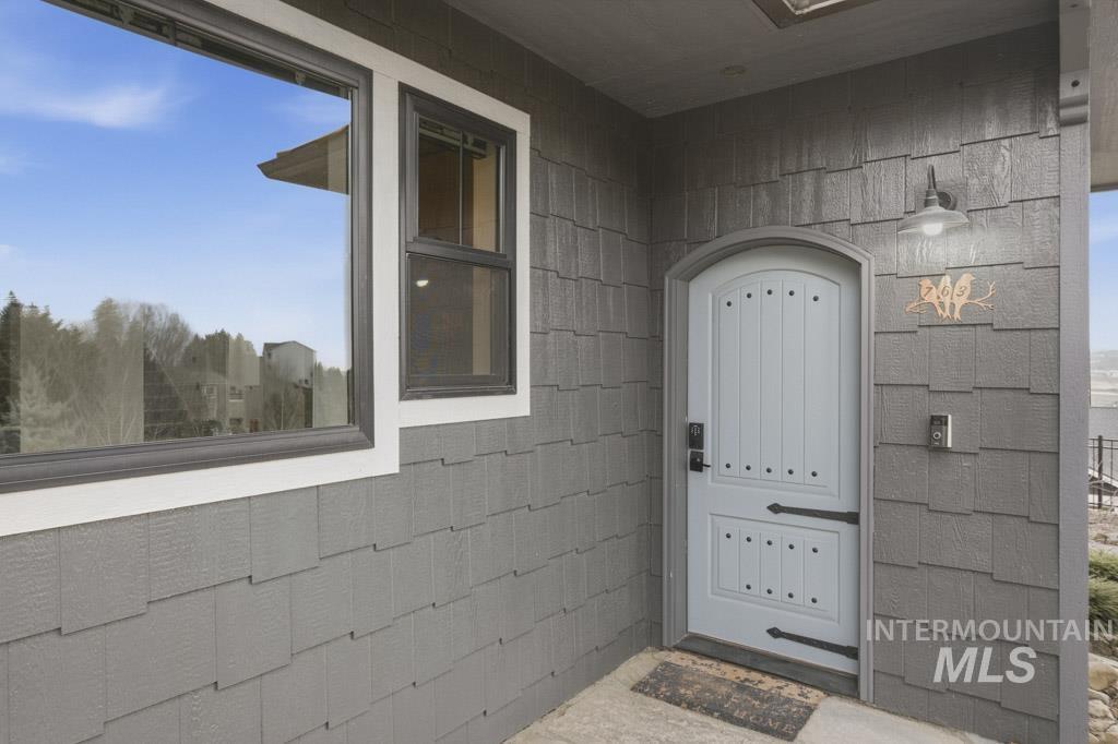 763 Indian Hills Dr, Moscow, Idaho 83843, 4 Bedrooms, 3 Bathrooms, Residential For Sale, Price $724,900,MLS 98972862