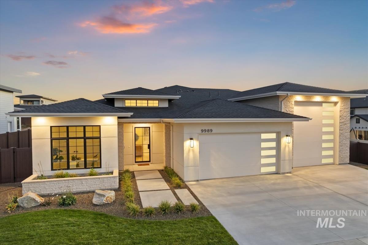 9989 W Bouvardia St, Star, Idaho 83669, 4 Bedrooms, 3.5 Bathrooms, Residential For Sale, Price $1,069,900,MLS 98972864