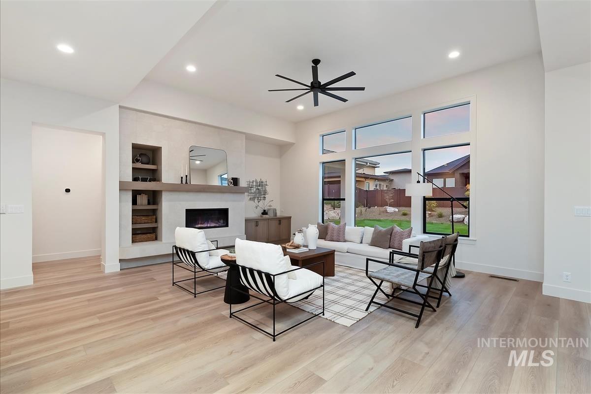 9989 W Bouvardia St, Star, Idaho 83669, 4 Bedrooms, 3.5 Bathrooms, Residential For Sale, Price $1,069,900,MLS 98972864