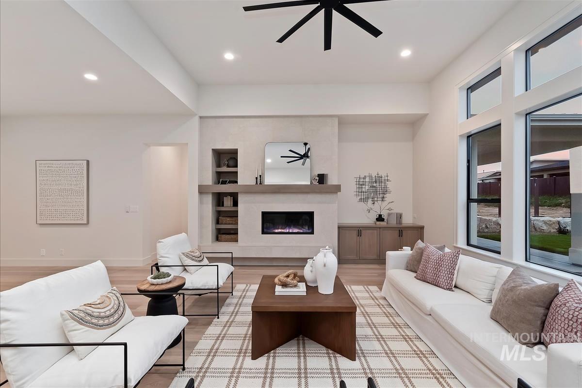 9989 W Bouvardia St, Star, Idaho 83669, 4 Bedrooms, 3.5 Bathrooms, Residential For Sale, Price $1,069,900,MLS 98972864