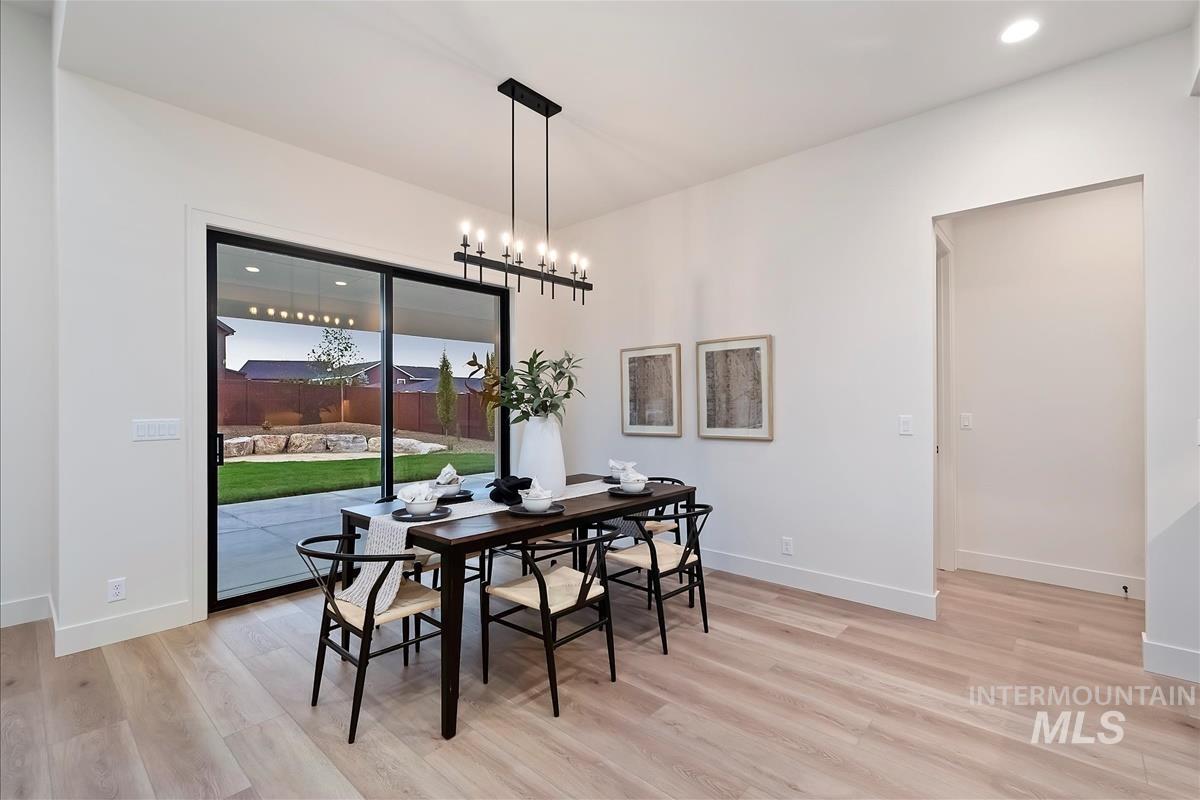 9989 W Bouvardia St, Star, Idaho 83669, 4 Bedrooms, 3.5 Bathrooms, Residential For Sale, Price $1,069,900,MLS 98972864