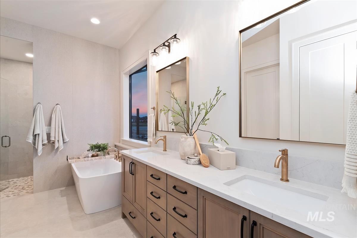 9989 W Bouvardia St, Star, Idaho 83669, 4 Bedrooms, 3.5 Bathrooms, Residential For Sale, Price $1,069,900,MLS 98972864