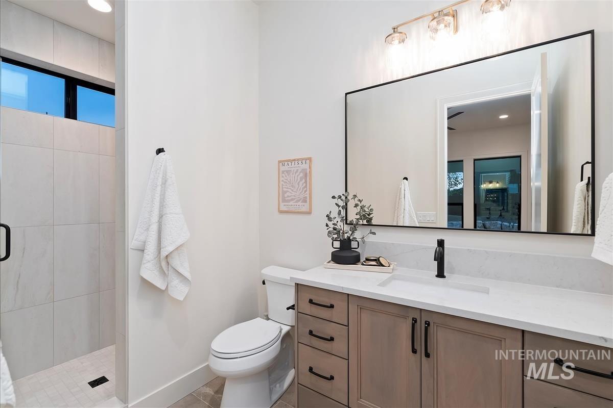 9989 W Bouvardia St, Star, Idaho 83669, 4 Bedrooms, 3.5 Bathrooms, Residential For Sale, Price $1,069,900,MLS 98972864