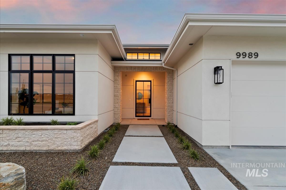 9989 W Bouvardia St, Star, Idaho 83669, 4 Bedrooms, 3.5 Bathrooms, Residential For Sale, Price $1,069,900,MLS 98972864