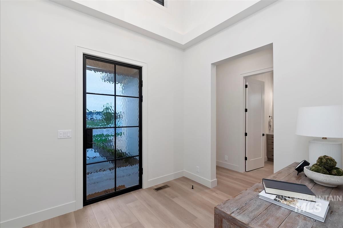 9989 W Bouvardia St, Star, Idaho 83669, 4 Bedrooms, 3.5 Bathrooms, Residential For Sale, Price $1,069,900,MLS 98972864