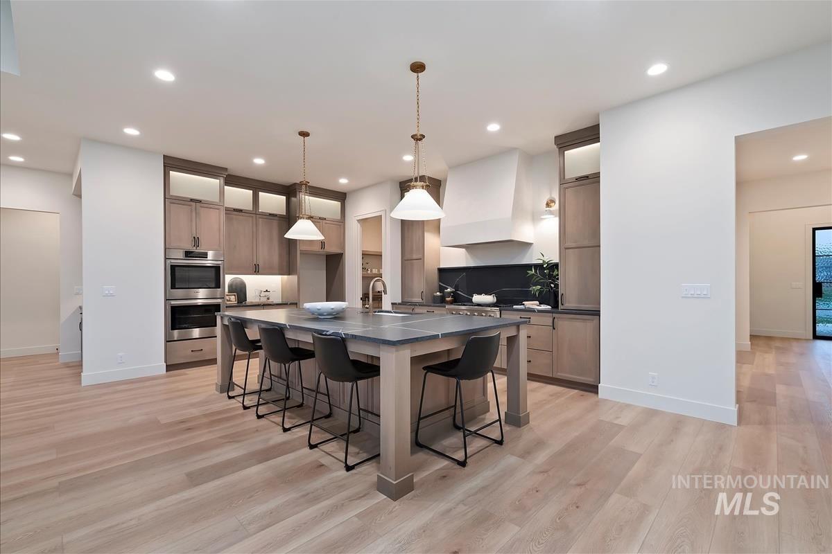 9989 W Bouvardia St, Star, Idaho 83669, 4 Bedrooms, 3.5 Bathrooms, Residential For Sale, Price $1,069,900,MLS 98972864