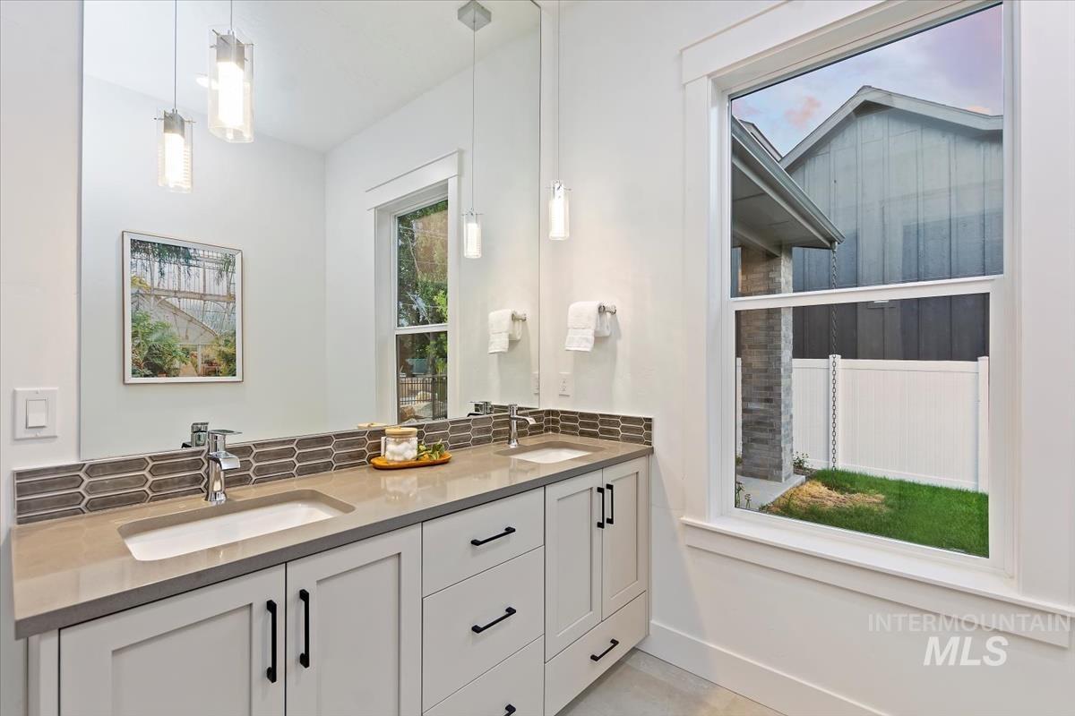 6358 W Tobi Ln, Boise, Idaho 83714, 3 Bedrooms, 3.5 Bathrooms, Residential For Sale, Price $699,900,MLS 98972865