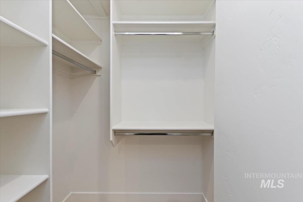 6358 W Tobi Ln, Boise, Idaho 83714, 3 Bedrooms, 3.5 Bathrooms, Residential For Sale, Price $699,900,MLS 98972865