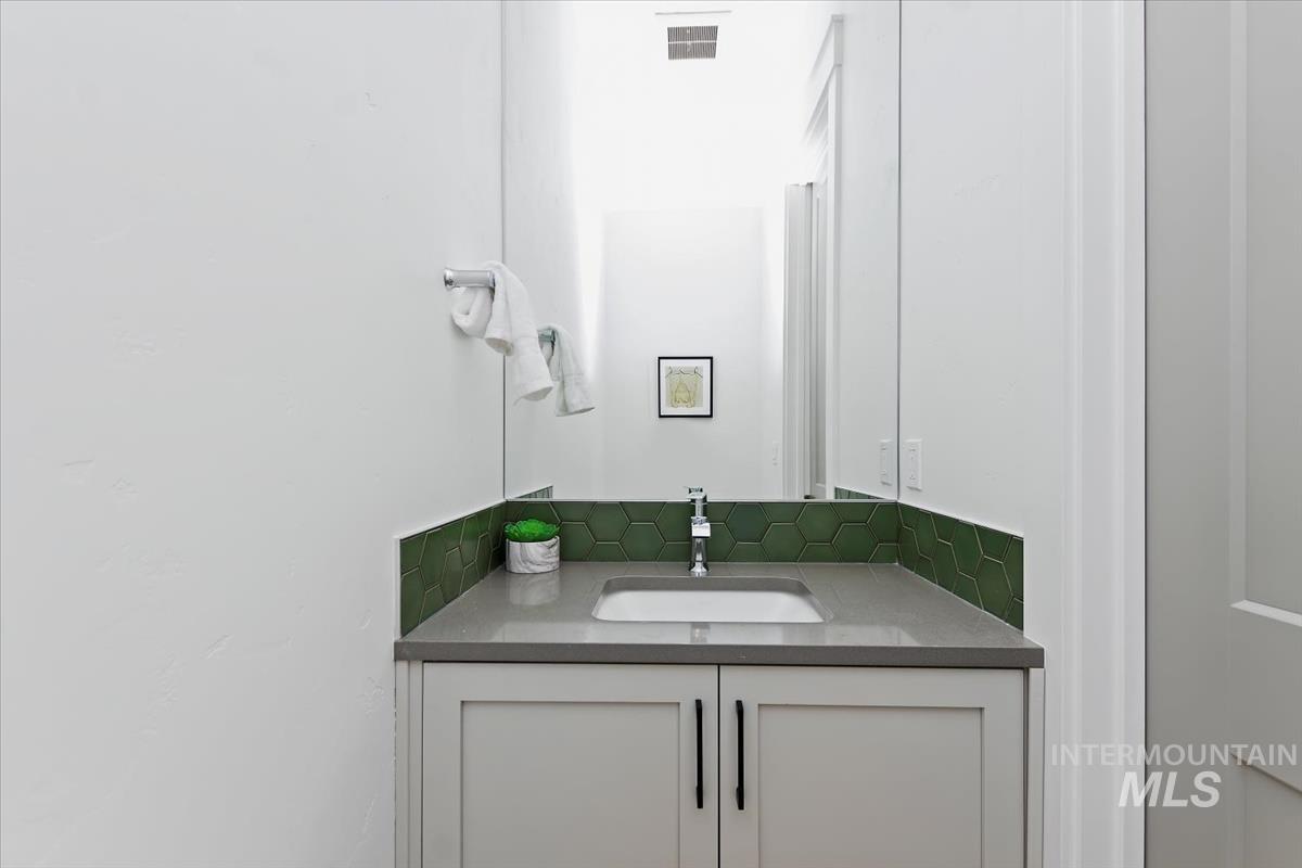 6358 W Tobi Ln, Boise, Idaho 83714, 3 Bedrooms, 3.5 Bathrooms, Residential For Sale, Price $699,900,MLS 98972865