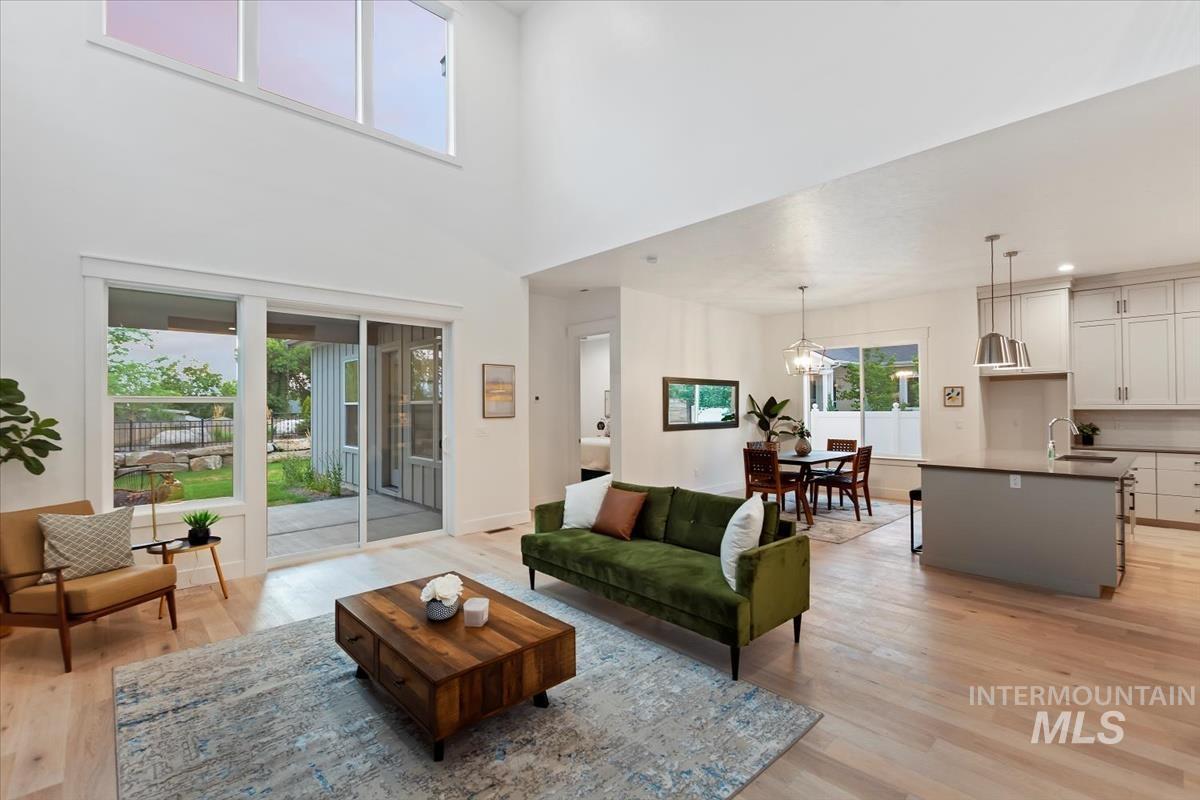 6358 W Tobi Ln, Boise, Idaho 83714, 3 Bedrooms, 3.5 Bathrooms, Residential For Sale, Price $699,900,MLS 98972865