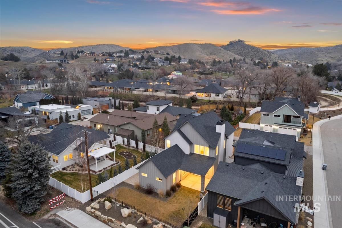 6358 W Tobi Ln, Boise, Idaho 83714, 3 Bedrooms, 3.5 Bathrooms, Residential For Sale, Price $699,900,MLS 98972865