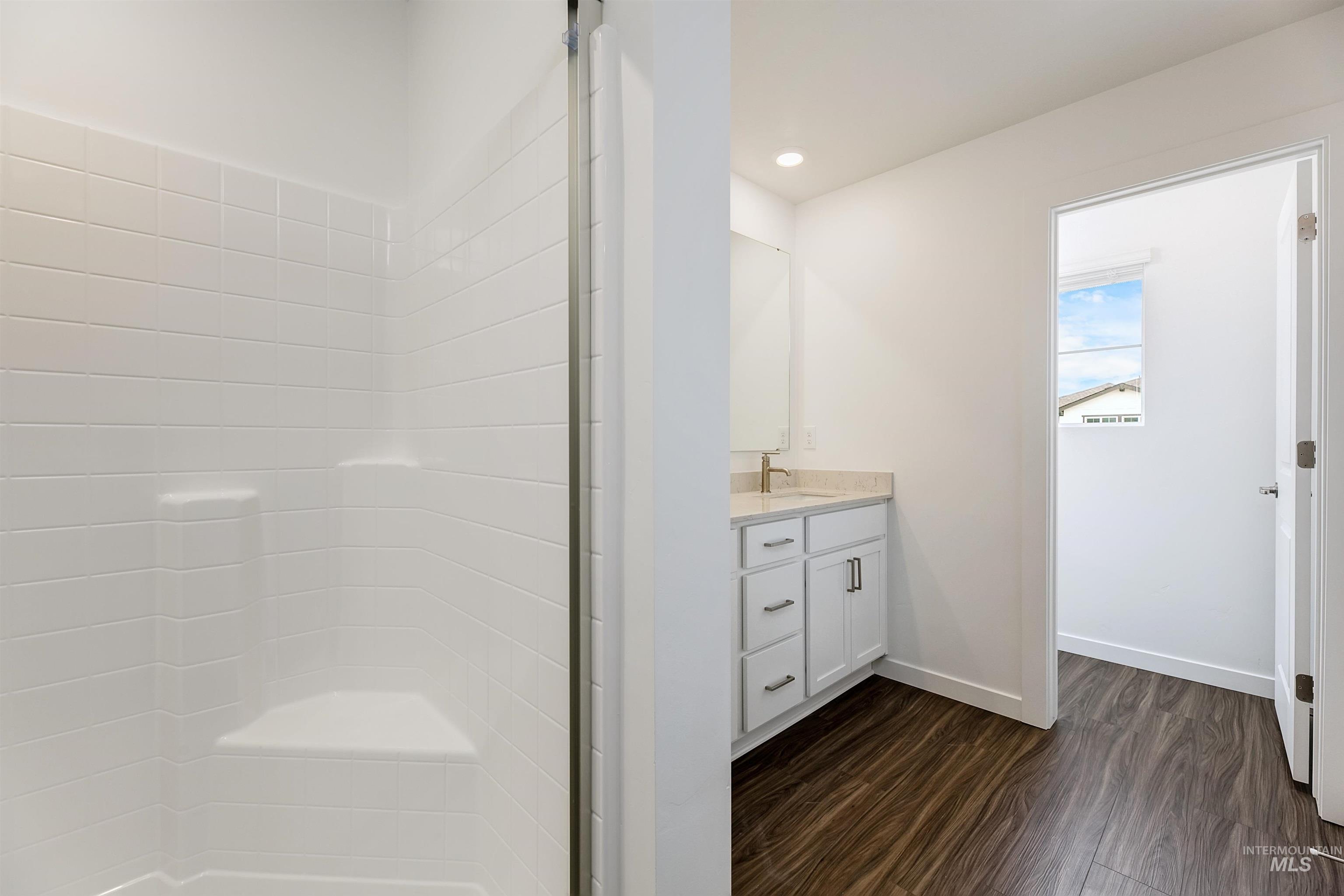 4131 W Perspective St, Eagle, Idaho 83616, 4 Bedrooms, 2.5 Bathrooms, Residential For Sale, Price $431,000, 98972870