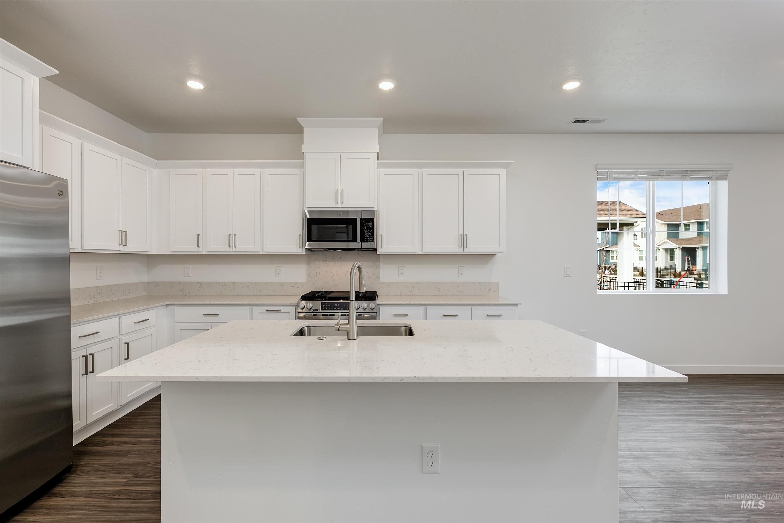 4131 W Perspective St, Eagle, Idaho 83616, 4 Bedrooms, 2.5 Bathrooms, Residential For Sale, Price $431,000, 98972870