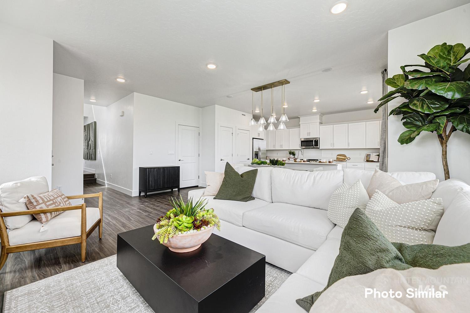 1821 N Big Star Ave, Eagle, Idaho 83616, 3 Bedrooms, 2.5 Bathrooms, Residential For Sale, Price $429,900,MLS 98972874