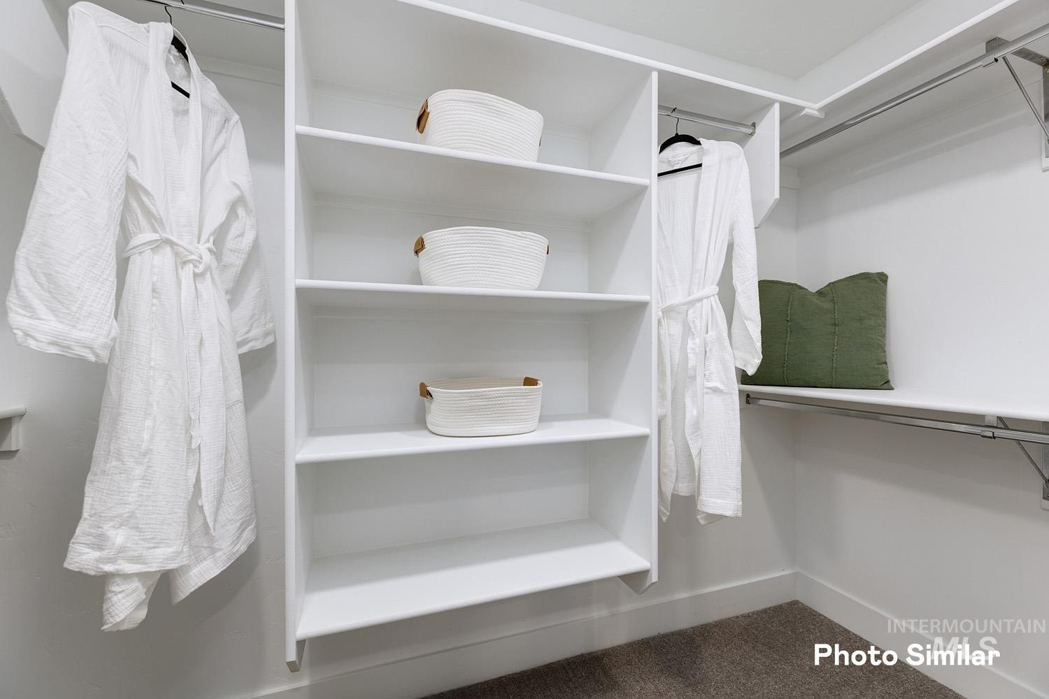 1843 N Big Star Ave, Eagle, Idaho 83616, 3 Bedrooms, 2.5 Bathrooms, Residential For Sale, Price $419,900,MLS 98972878