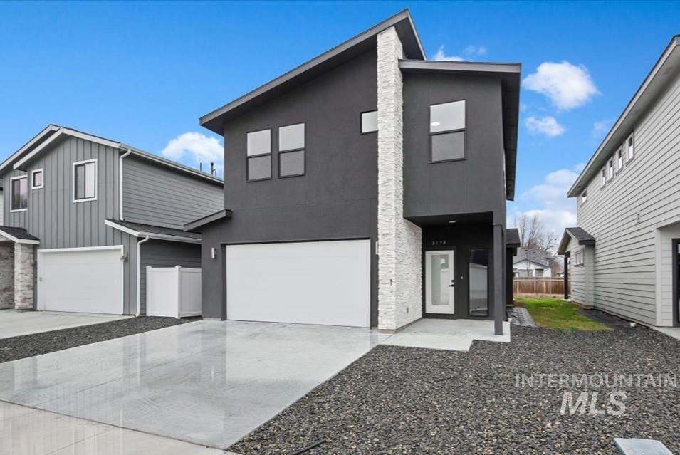 8174 N Breezy Ave, Boise, Idaho 83714, 3 Bedrooms, 2.5 Bathrooms, Residential For Sale, Price $569,900,MLS 98972879