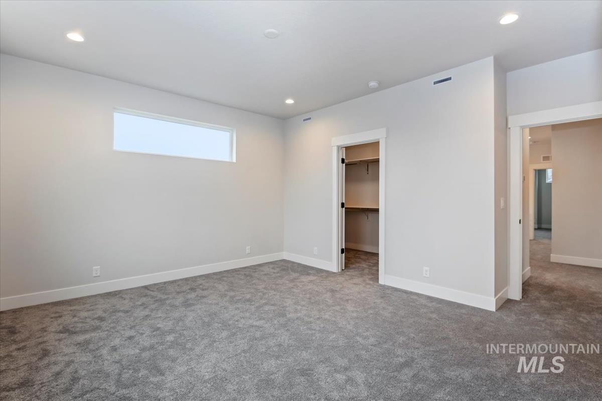 8174 N Breezy Ave, Boise, Idaho 83714, 3 Bedrooms, 2.5 Bathrooms, Residential For Sale, Price $569,900,MLS 98972879