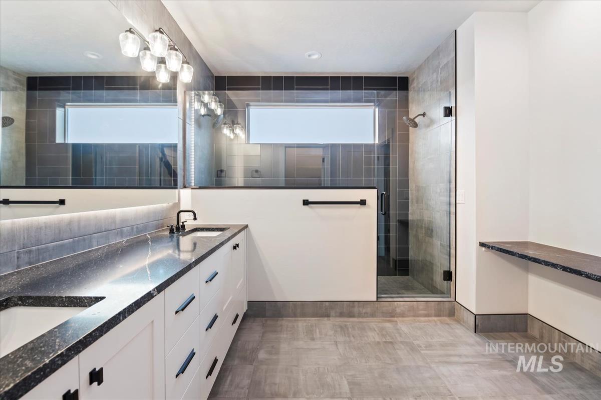 8174 N Breezy Ave, Boise, Idaho 83714, 3 Bedrooms, 2.5 Bathrooms, Residential For Sale, Price $569,900,MLS 98972879