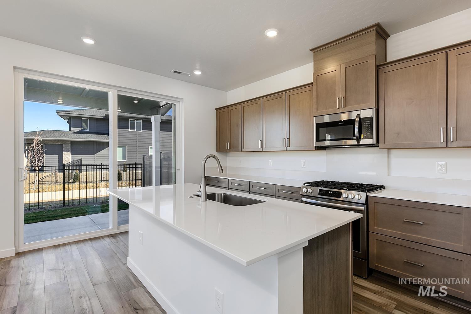 1858 N Big Star Ave, Eagle, Idaho 83616, 3 Bedrooms, 2.5 Bathrooms, Residential For Sale, Price $443,150, 98972880