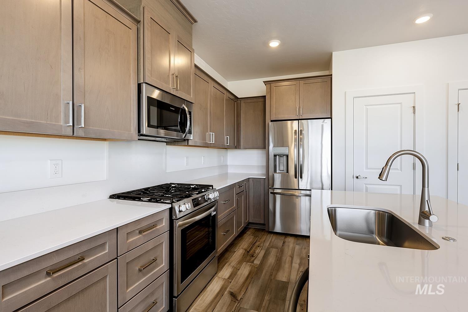 1858 N Big Star Ave, Eagle, Idaho 83616, 3 Bedrooms, 2.5 Bathrooms, Residential For Sale, Price $443,150, 98972880